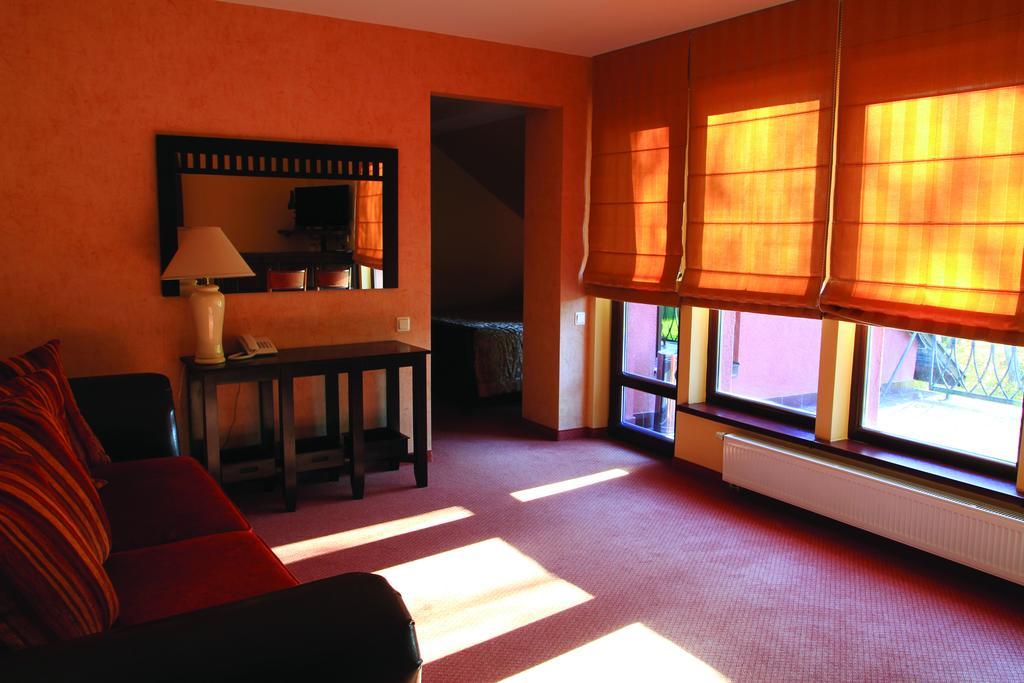 Grafo Zubovo Hotel & Spa Bubiai Екстериор снимка
